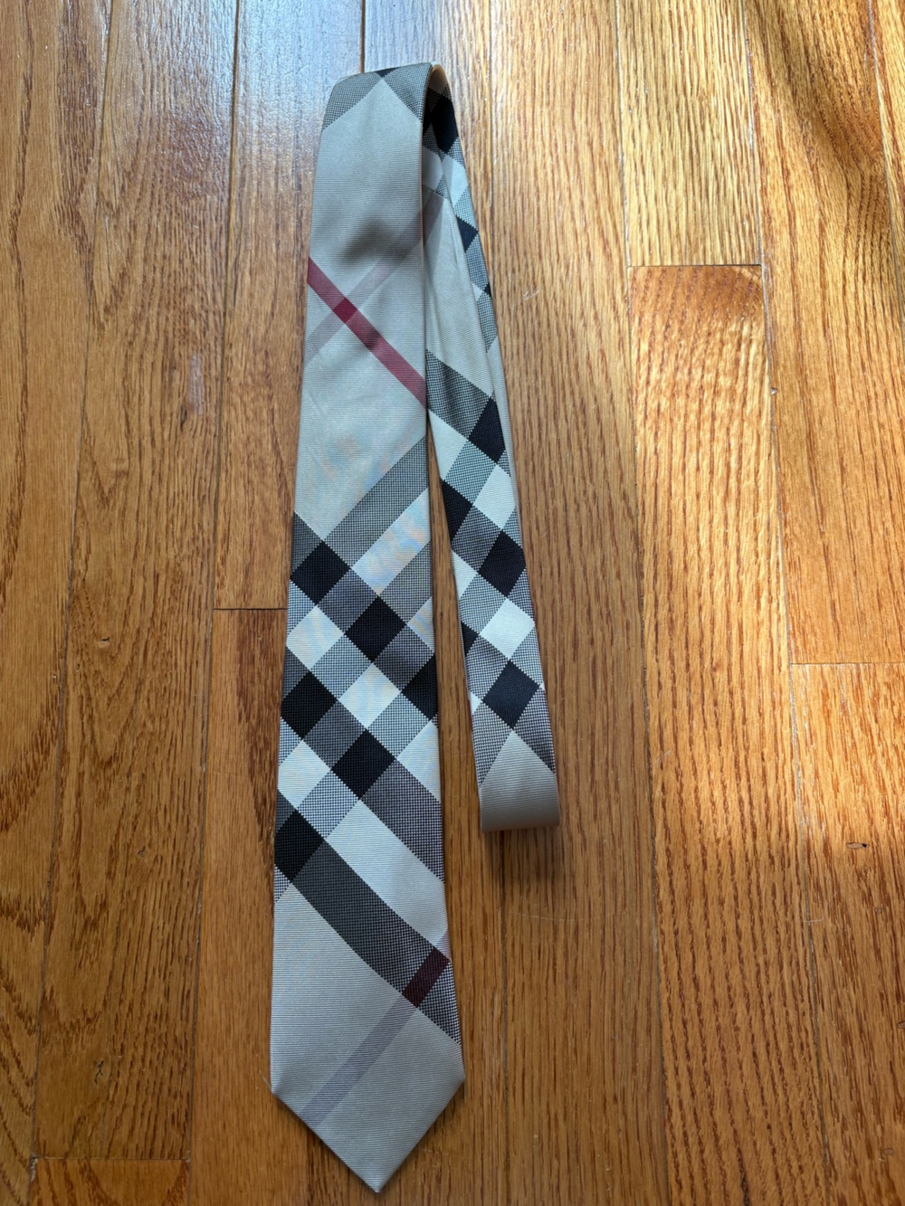 Burberry London Men’s Silk Tie Beige in Iconic House Pattern Black Red Check